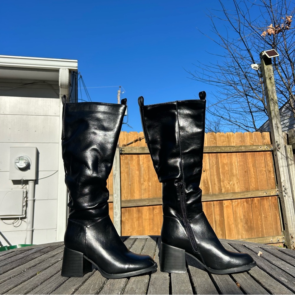 Olivia Miller black Sky Women's Tall Boots size 7.5 heeled knee high spring fall